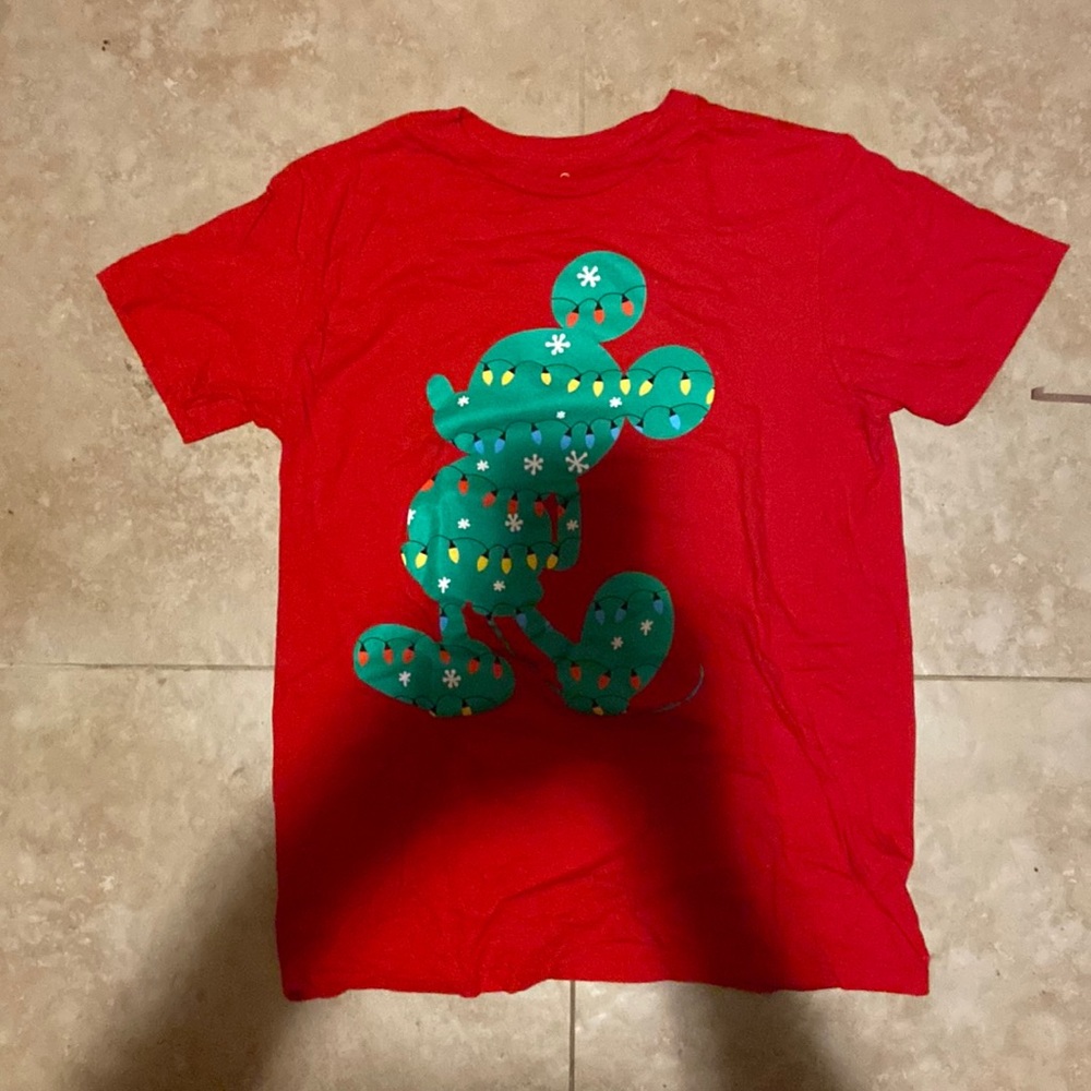 Disney Mickey Mouse holiday tee shirt in red and green, size M